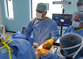 Robotic Total Knee Replacement Surgery in Erode